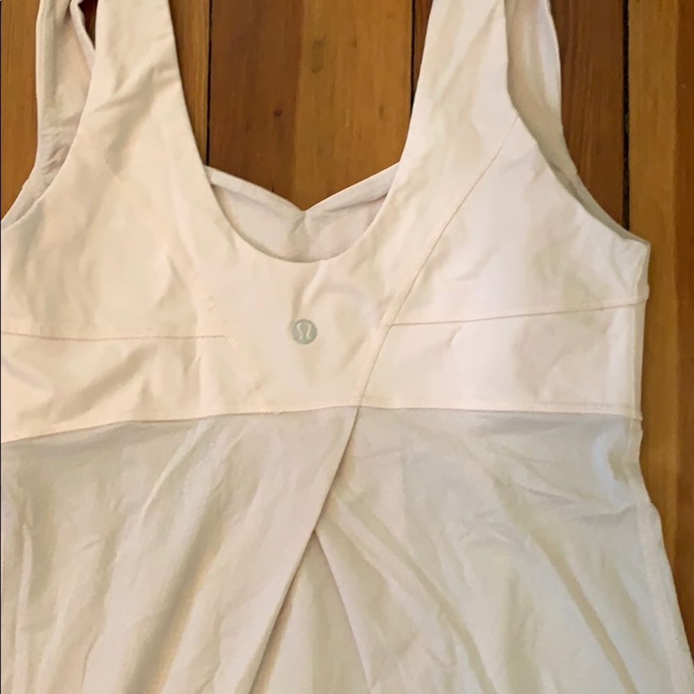 Lululemon light pink top - Picture 4 of 5